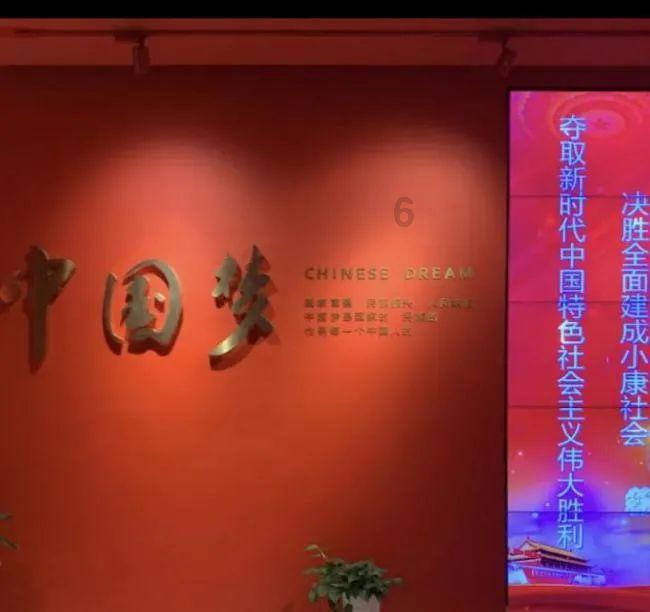 03奥德赛轮胎21560r16换21555 r17可以吗？